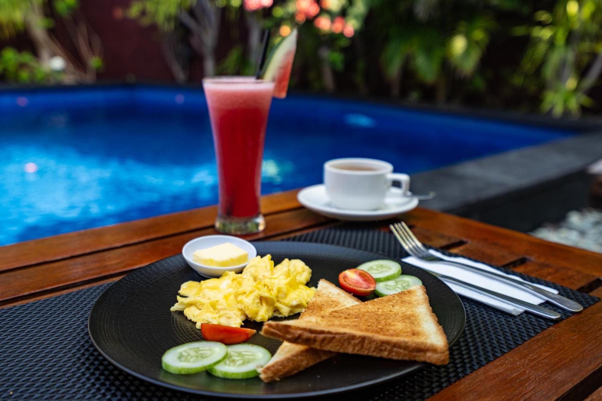 Senang Villa Gili Islands Exterior photo