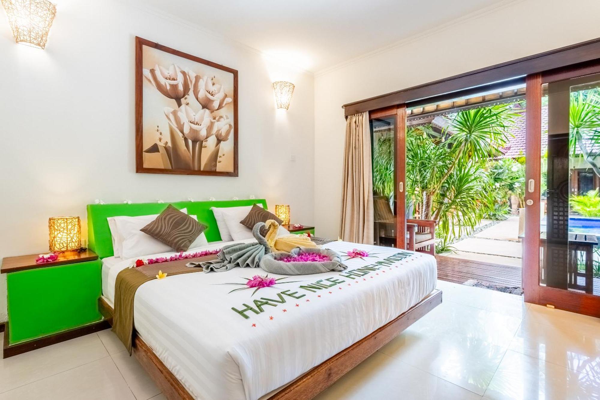 Senang Villa Gili Islands Exterior photo