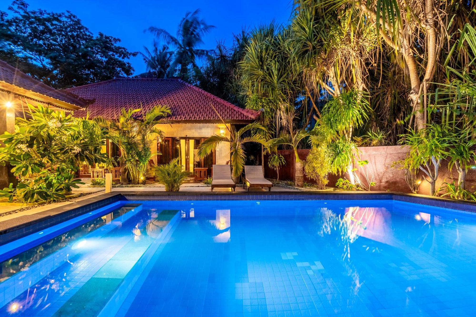 Senang Villa Gili Islands Exterior photo