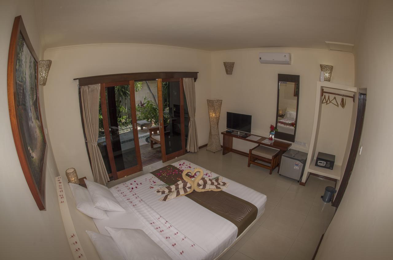 Senang Villa Gili Islands Exterior photo