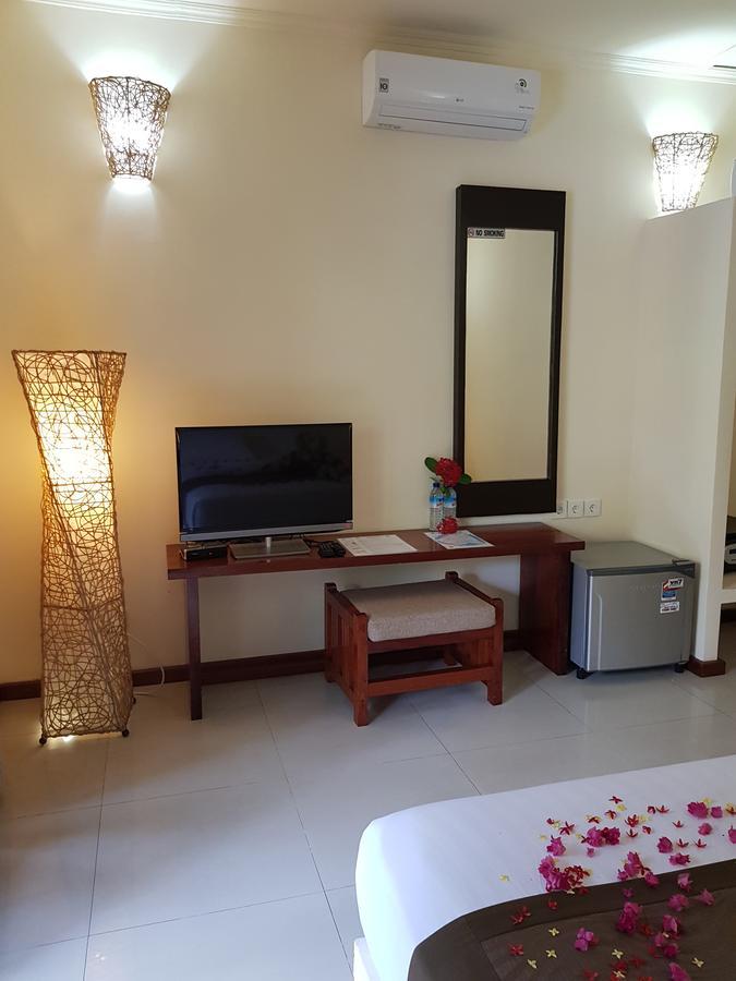 Senang Villa Gili Islands Exterior photo